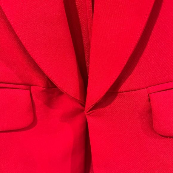 Guess NWT! Factory Mia Dragon Red
Oversized Blazer Size - Picture 3 of 12